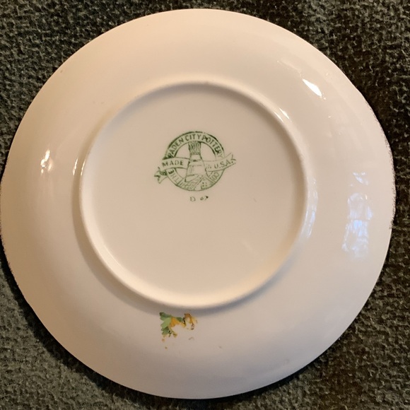 The Paden City Pottery Co. Saucers. Set of 5. Made in USA. 6” across - Picture 11 of 13